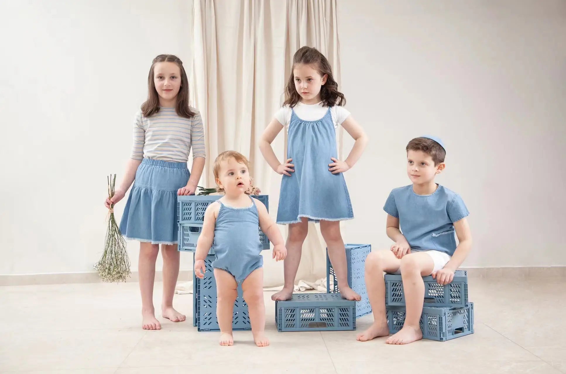 KIDS DENIMS JEANS